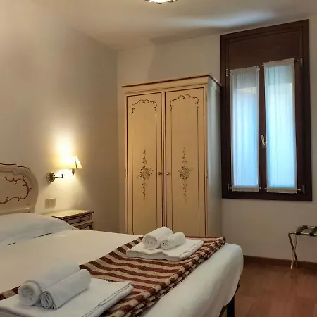Guest house Rialto Experience *